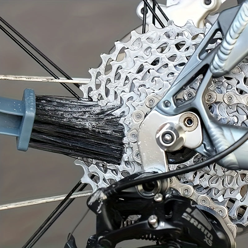 Motorcycle & Bicycle Chain Cleaning Bristle Brush - Euroselle