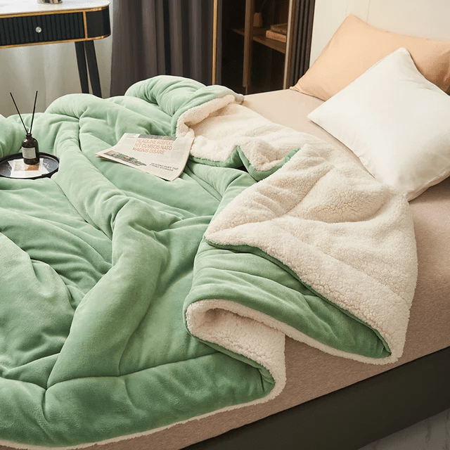 Plush Fleece Blanket | Cozy Comfort | Various Sizes | Euroselle
