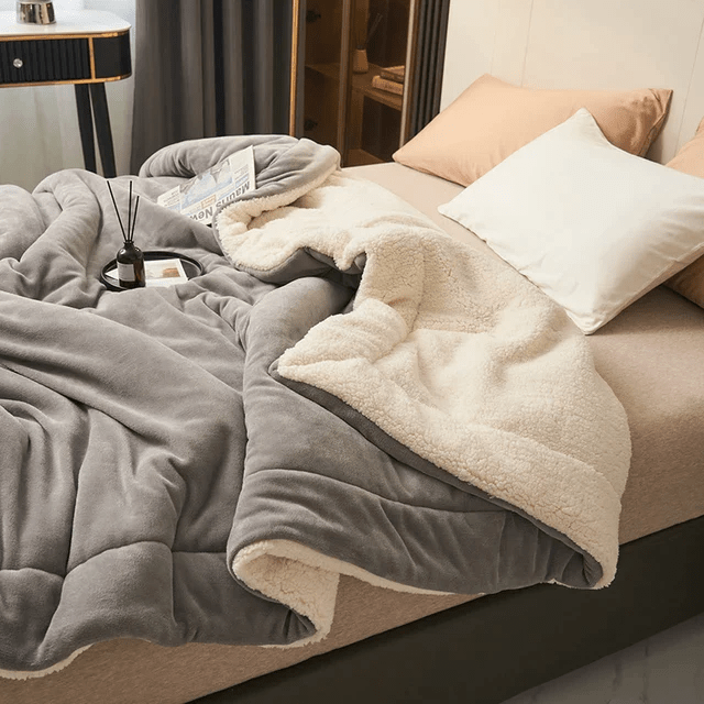 Plush Fleece Blanket | Cozy Comfort | Various Sizes | Euroselle