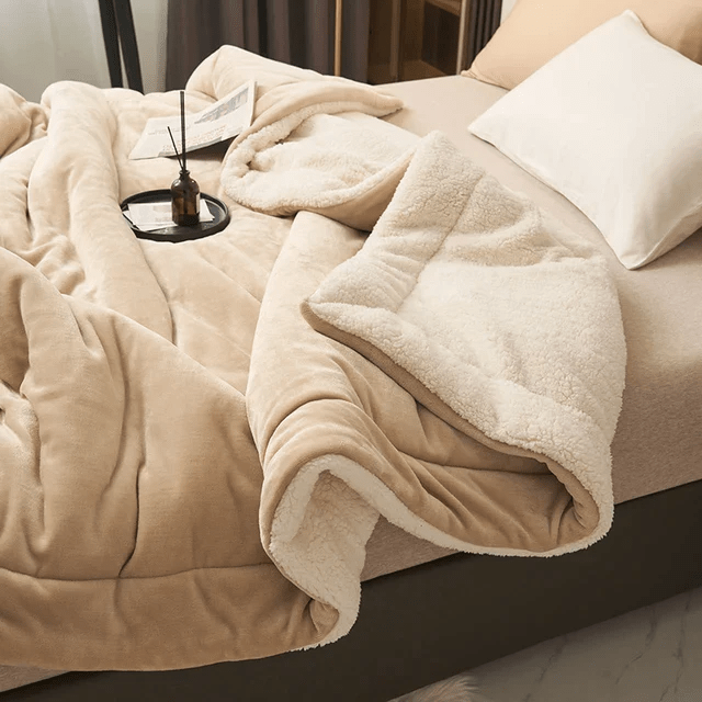 Plush Fleece Blanket | Cozy Comfort | Various Sizes | Euroselle