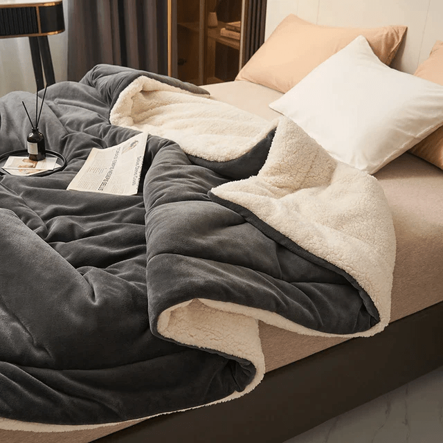 Plush Fleece Blanket | Cozy Comfort | Various Sizes | Euroselle