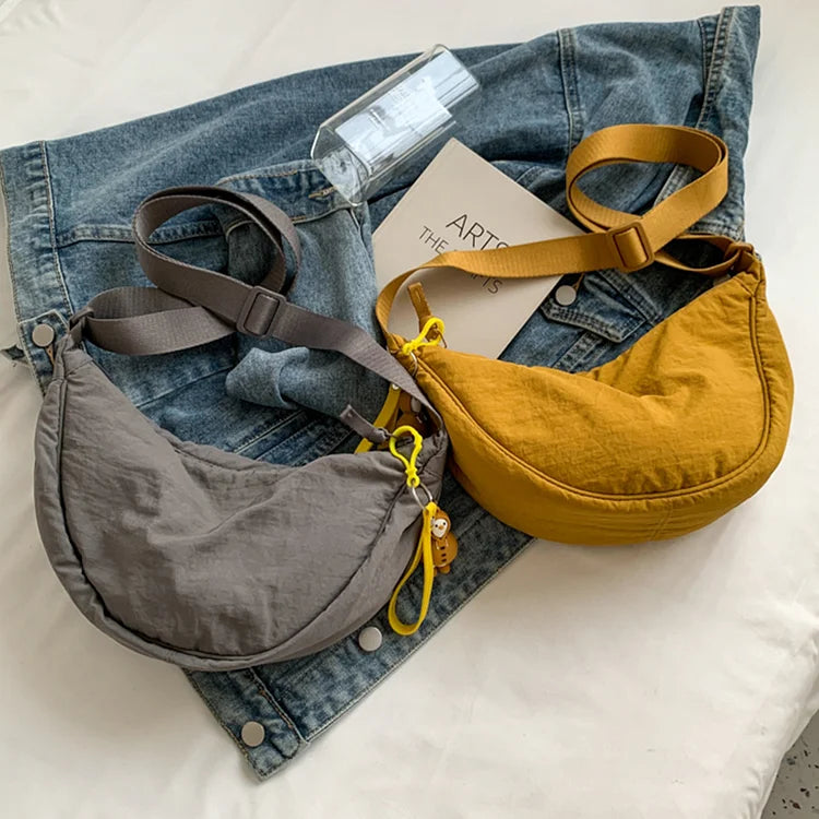 Torebka Haze | Modna torebka typu dumpling do stylowej stylizacji | Euroselle