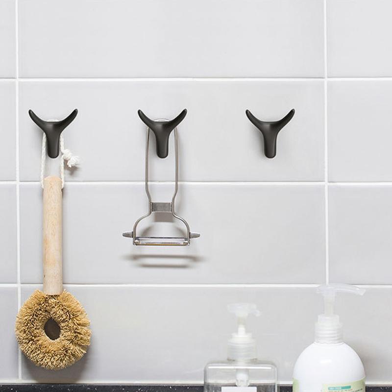 Decorazione da parete con gancio a forma di corno | Euroselle