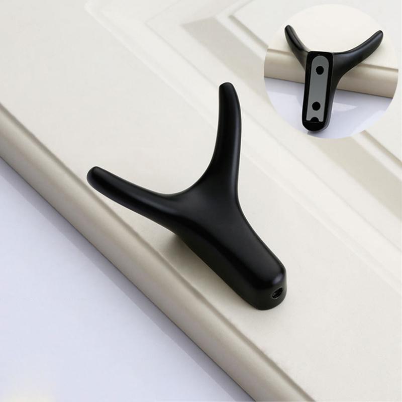 Decorazione da parete con gancio a forma di corno | Euroselle