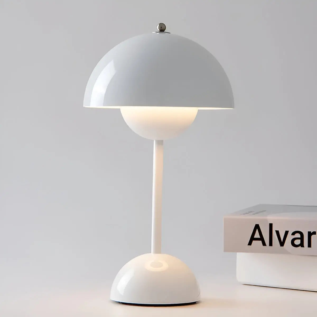 Bordlampe i skandinavisk stil | Euroselle
