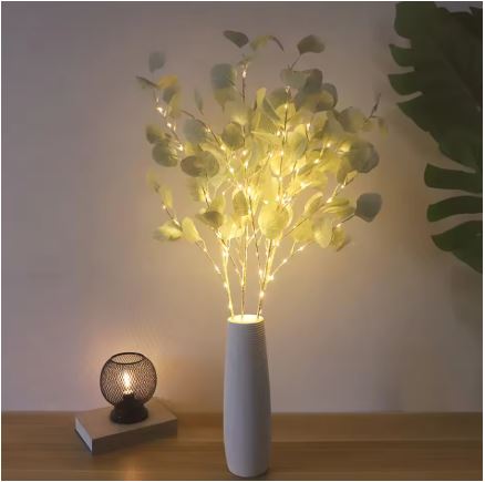 Orkidégren med ljusslinga – Elegant LED-belysning för en stämningsfull atmosfär | Euroselle