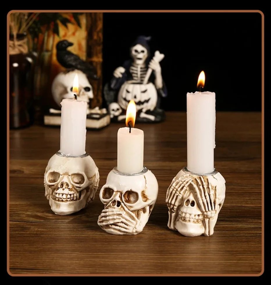 Skullight 3-delars ljushållarset med Halloween-dödskallar | Euroselle