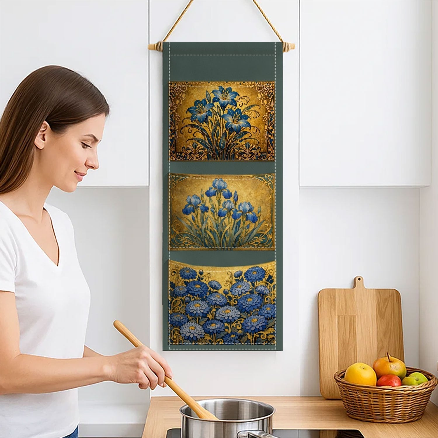 Vintage Floral Hanging Organizer for Elegant Storage - Euroselle