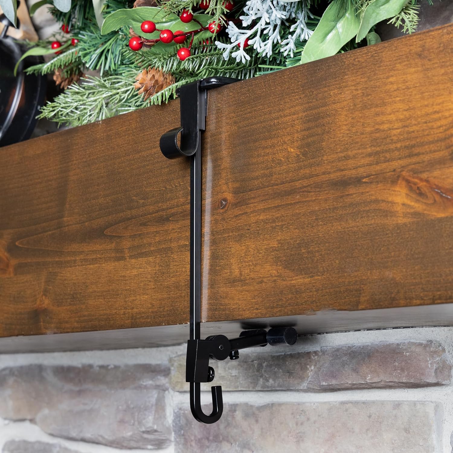 Mantle Hangers for Christmas Stockings & Garland | Euroselle