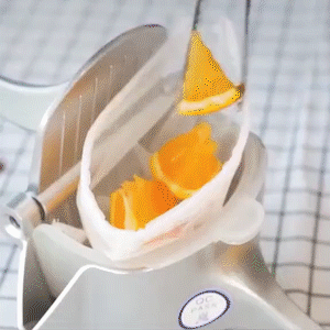 Bärbar manuell citruspress - juicepress för citron, lime och apelsin
