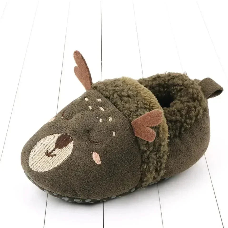 CozyTreads sklisikre tøfler for babyer — SnugPaws-design, såler med sikkert grep