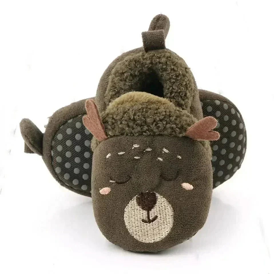 CozyTreads sklisikre tøfler for babyer — SnugPaws-design, såler med sikkert grep