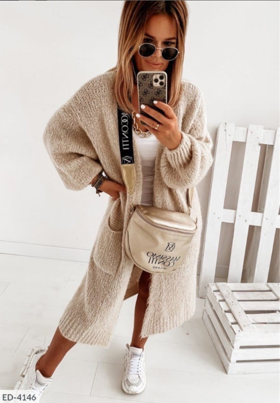 Gilet cardigan léger en maille pour femme — devant ouvert, poches