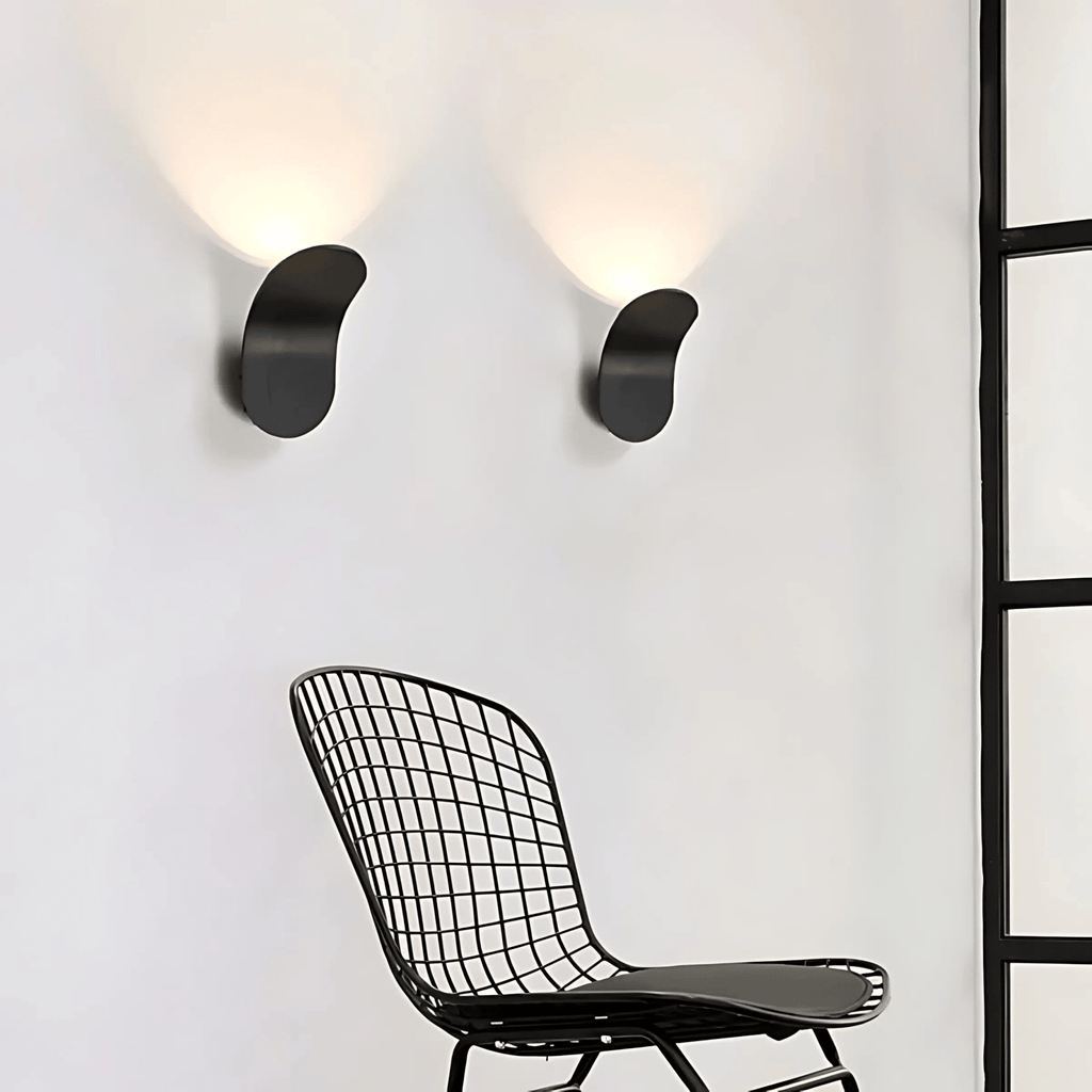Gebürstete Metall Wandleuchte – Elegantes minimalistisches Design für stilvolle Räume | Euroselle