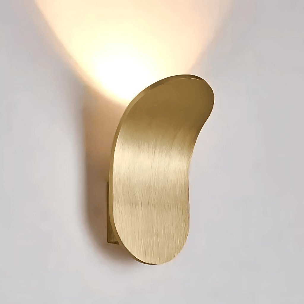 Gebürstete Metall Wandleuchte – Elegantes minimalistisches Design für stilvolle Räume | Euroselle