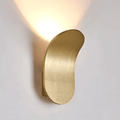 Gebürstete Metall Wandleuchte – Elegantes minimalistisches Design für stilvolle Räume | Euroselle