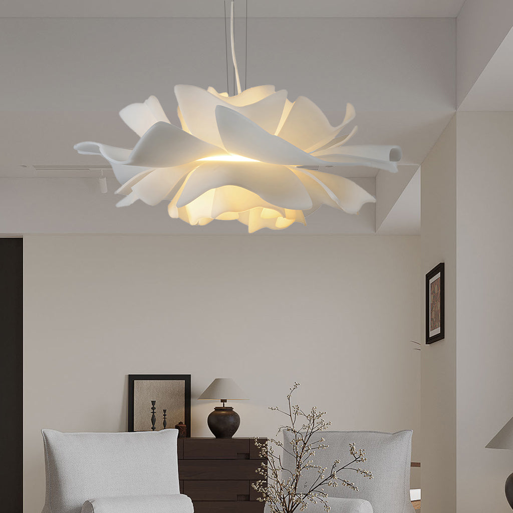 Deckenleuchte aus mehrschichtigem Acryl und Metall, weißes Blumendesign