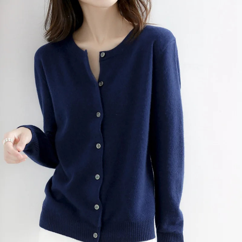 Lyria Cashmere Cardigan Soft Knit for Spring and Autumn | Euroselle
