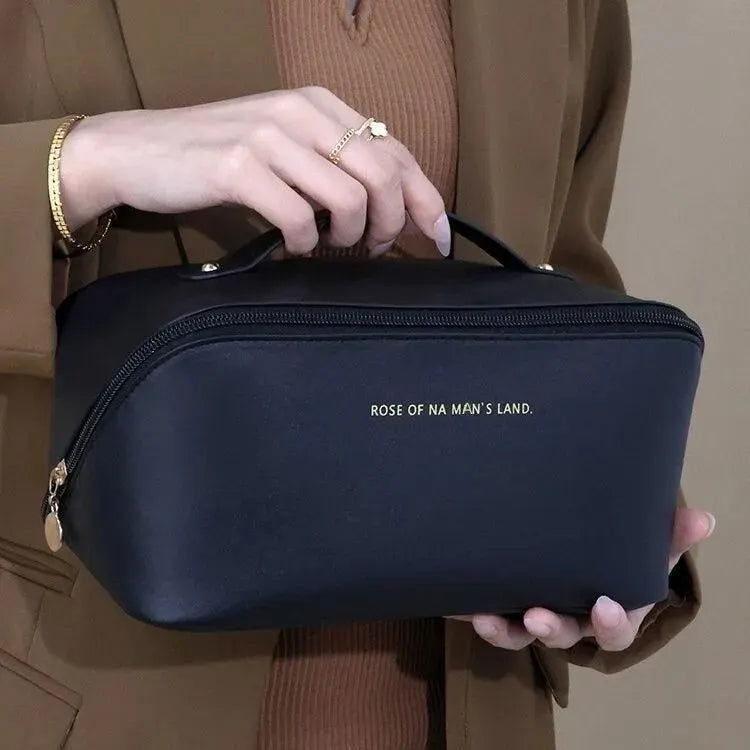 MAKEUP ORGANIZER WITH ZIPPER – LUXURY TOILETRY BAG FOR TRAVEL | Euroselle