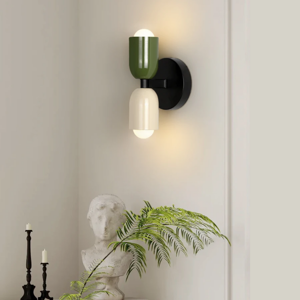 Applique murale moderne du milieu du siècle à deux lumières — Design cylindrique en métal coloré