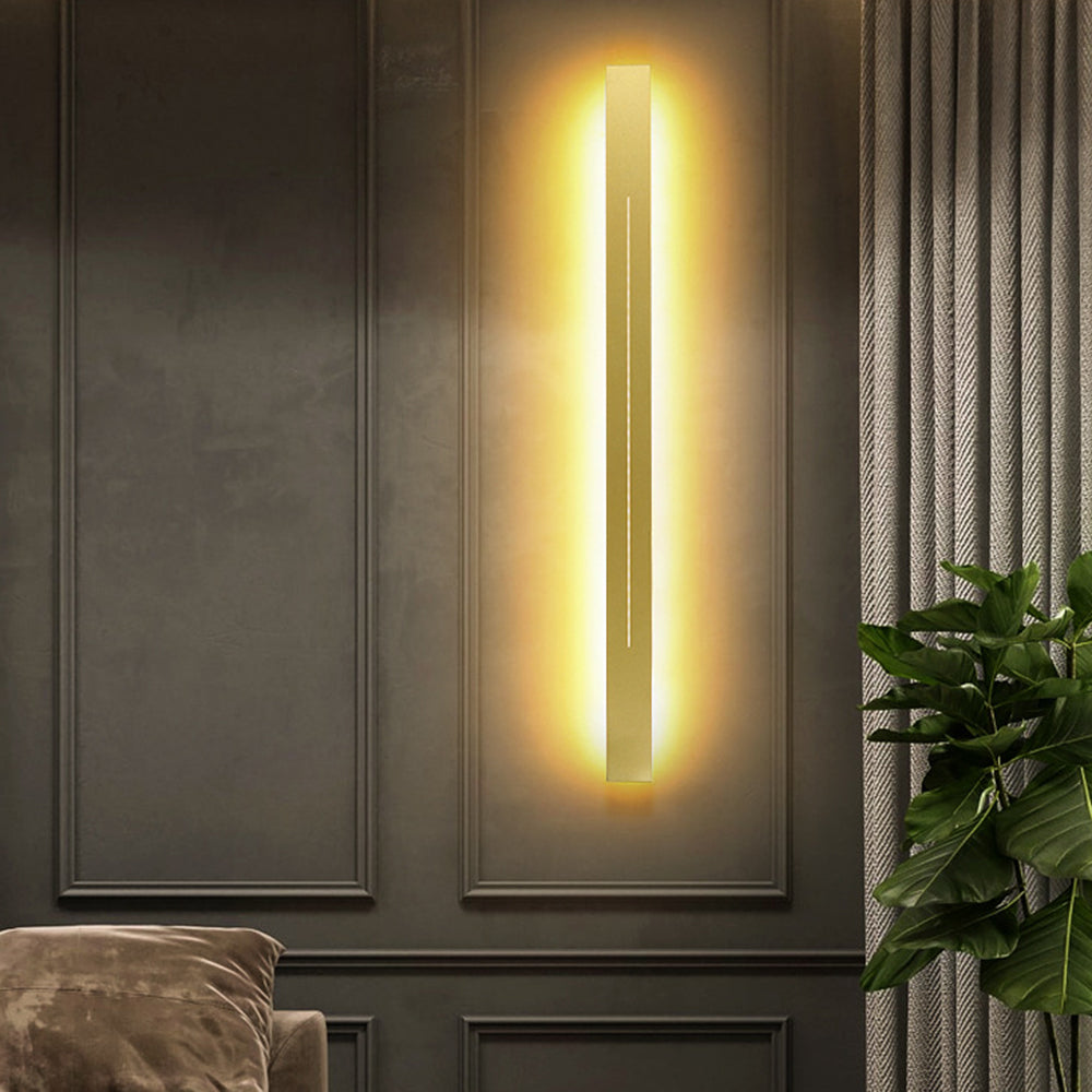 Minimalist Linear LED Wall Light — Long Bar Design, Black & Gold