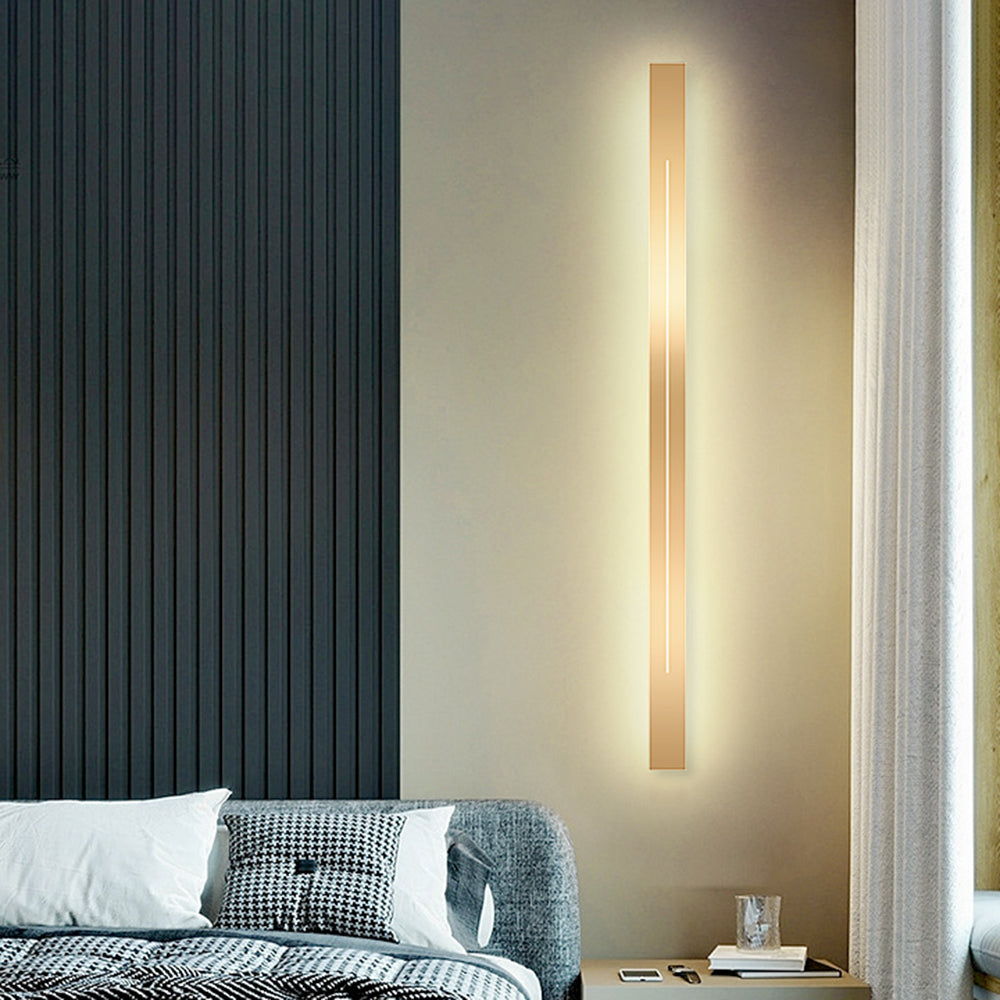 Minimalist Linear LED Wall Light — Long Bar Design, Black & Gold