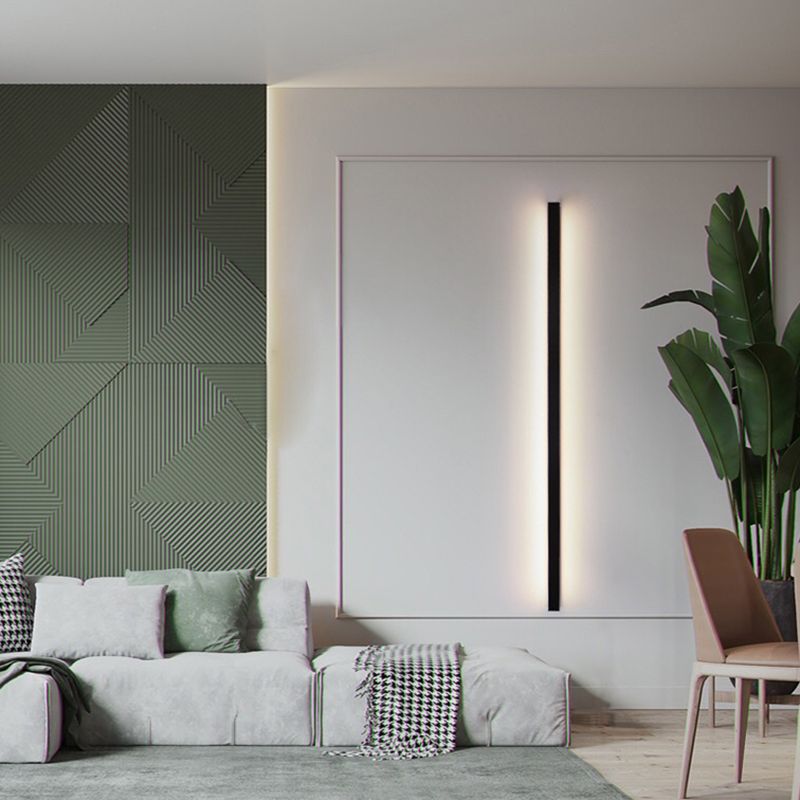 Minimalistische lineare LED-Wandleuchte - Metallstab in Gold, Schwarz und Weiß