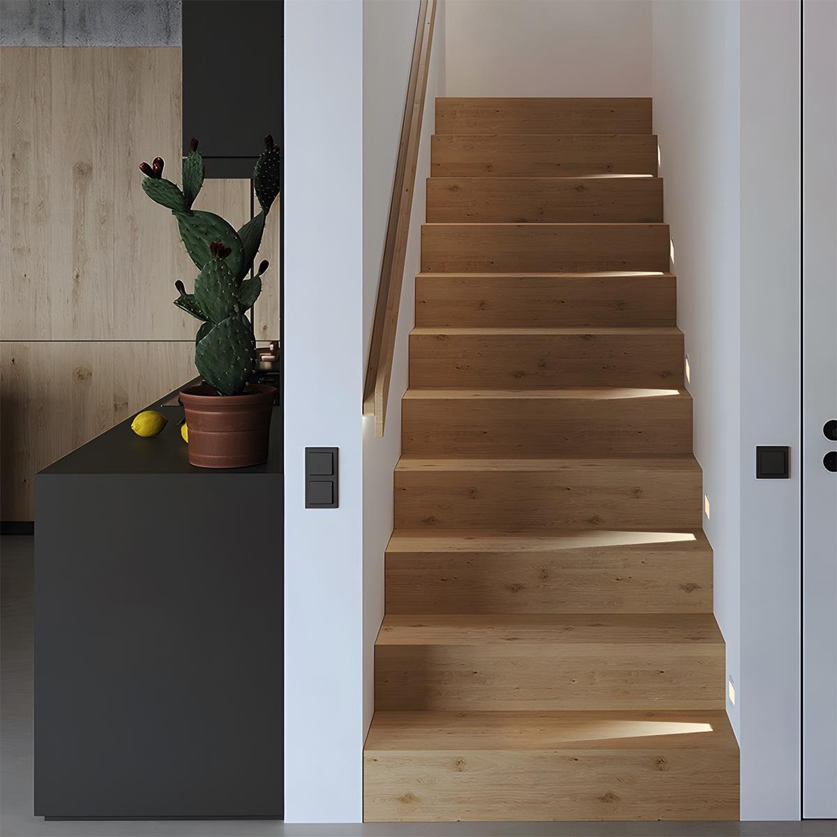 Lampă LED pentru trepte, încastrată, cu senzor de mișcare, din aluminiu alb, 4x1.8x7.9 in