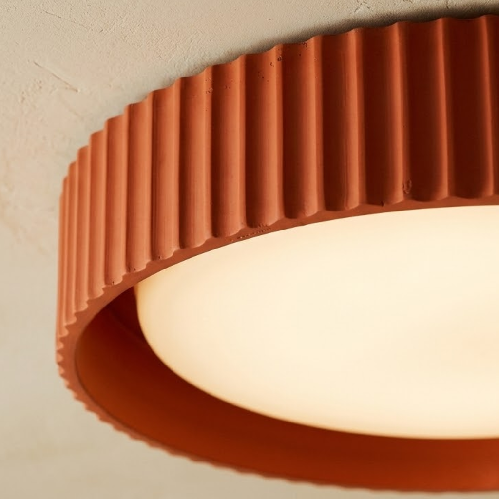 Kulaté žebrované stropní svítidlo z pryskyřice — minimalistický design pro montáž přímo na strop