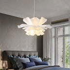 Floralglow - stylish flowers pendant lamp for a chic home look