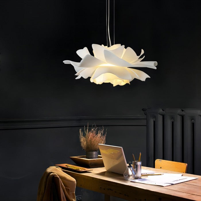 Floralglow - stylish flowers pendant lamp for a chic home look
