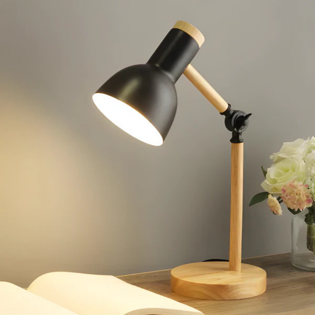 Stolní lampa Nordic — nastavitelná dřevěná ramena, kruhová základna