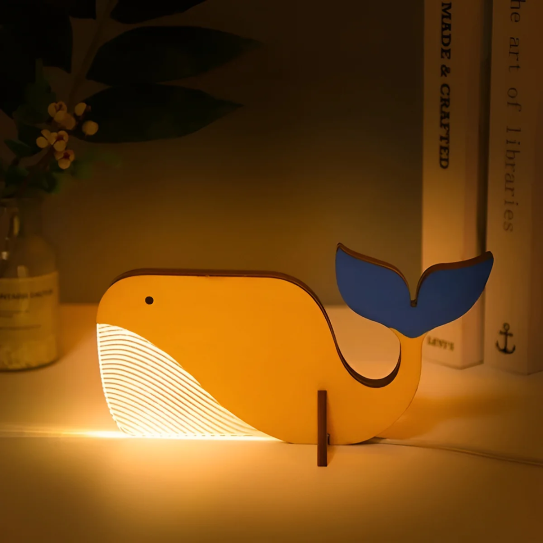 Severská dřevěná stolní lampička ve tvaru zvířátka — LED s teplým bílým světlem napájená přes USB