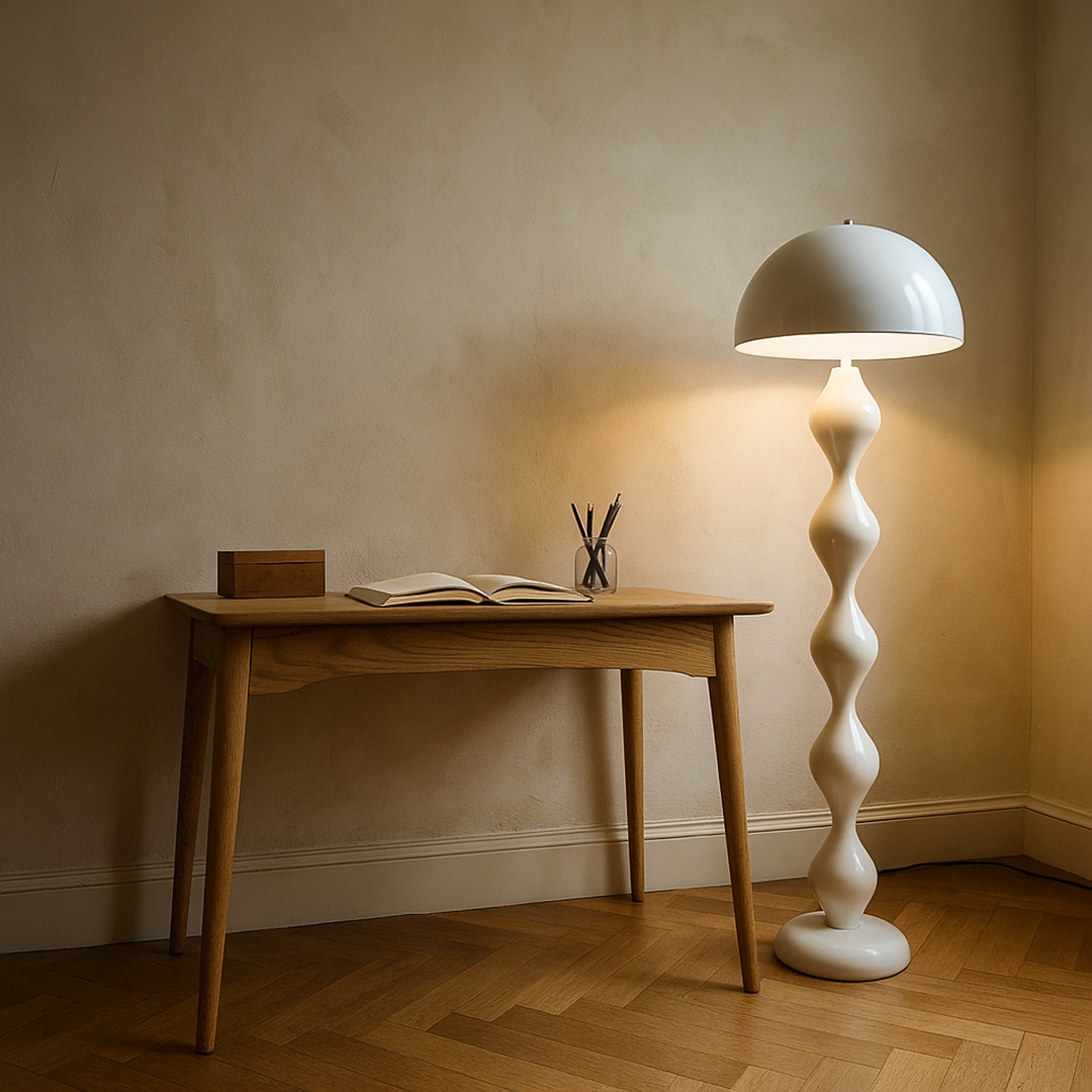 Slank gulvlampe | Moderne skandinavisk stil