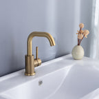 Classic Brass Single Handle Bathroom Faucet