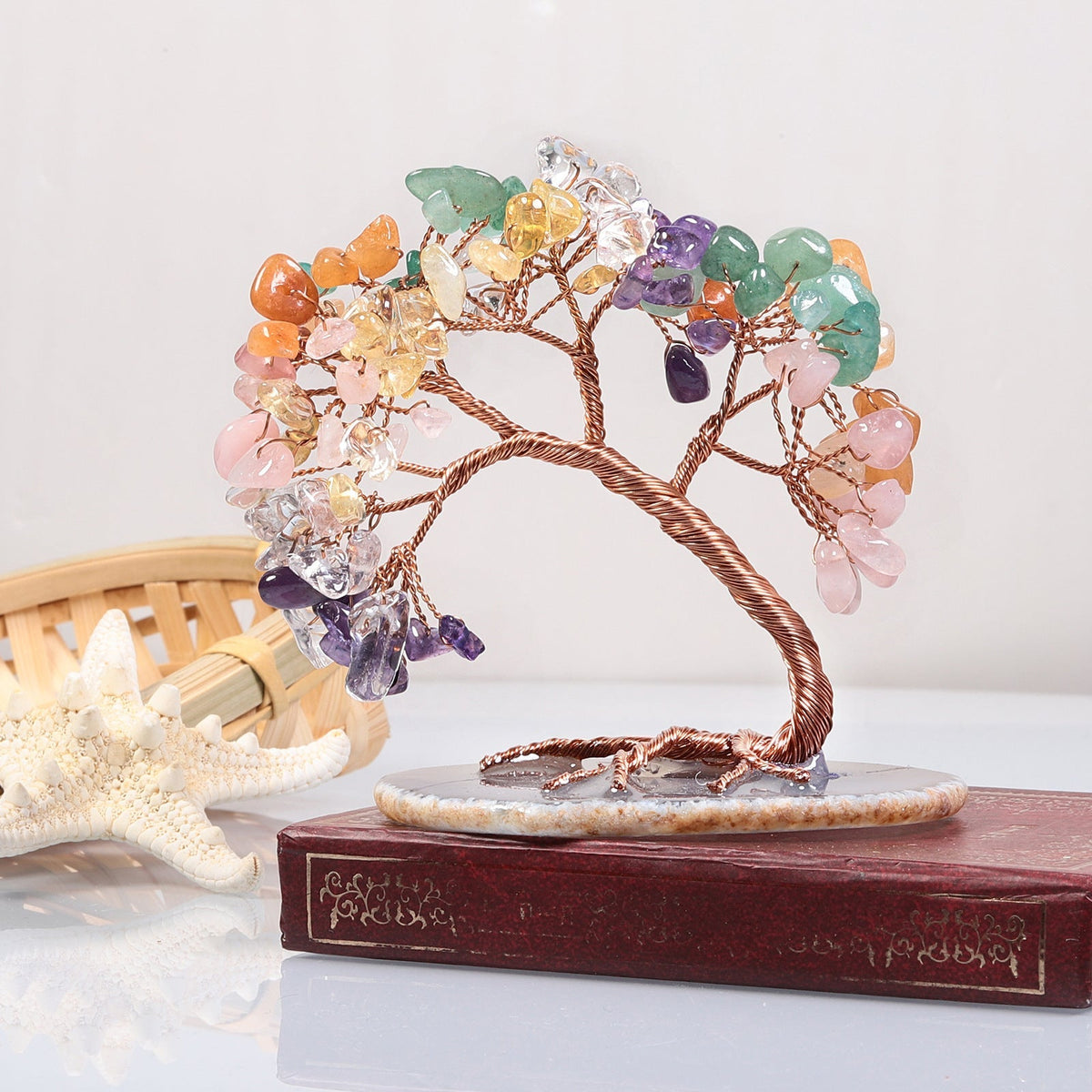 Figurine Arbre de vie en pierre naturelle - œuvre en fil métallique et cristal des chakras