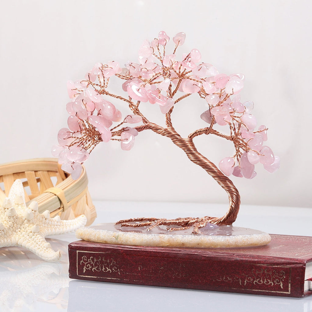 Figurine Arbre de vie en pierre naturelle - œuvre en fil métallique et cristal des chakras
