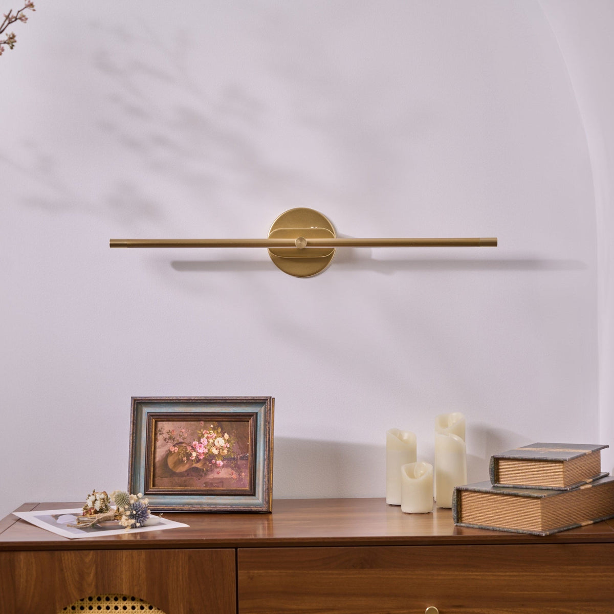 Aplique de pared LED inalámbrico — perfil lineal delgado, recargable, control táctil