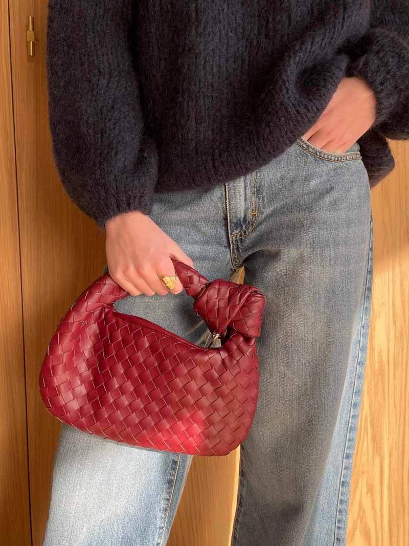 Geantă mini crossbody țesută pentru femei, cu curea de umăr