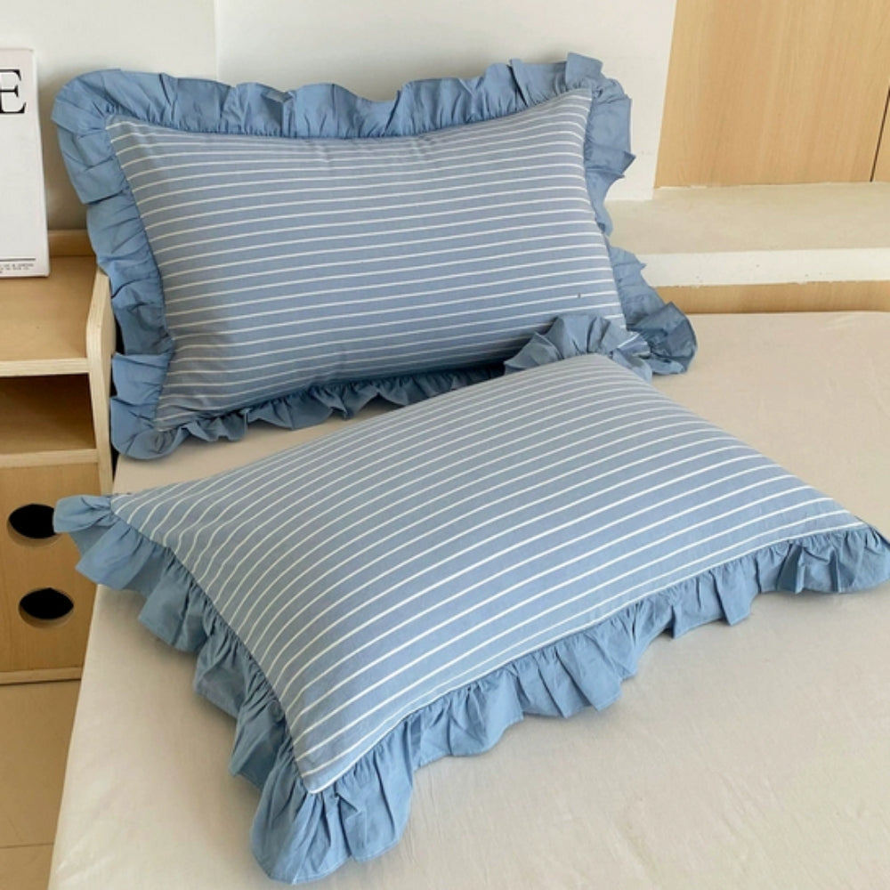 Mikrofiberpudebetræk i queen-size — flæsekant, lynlås, vintage-striber