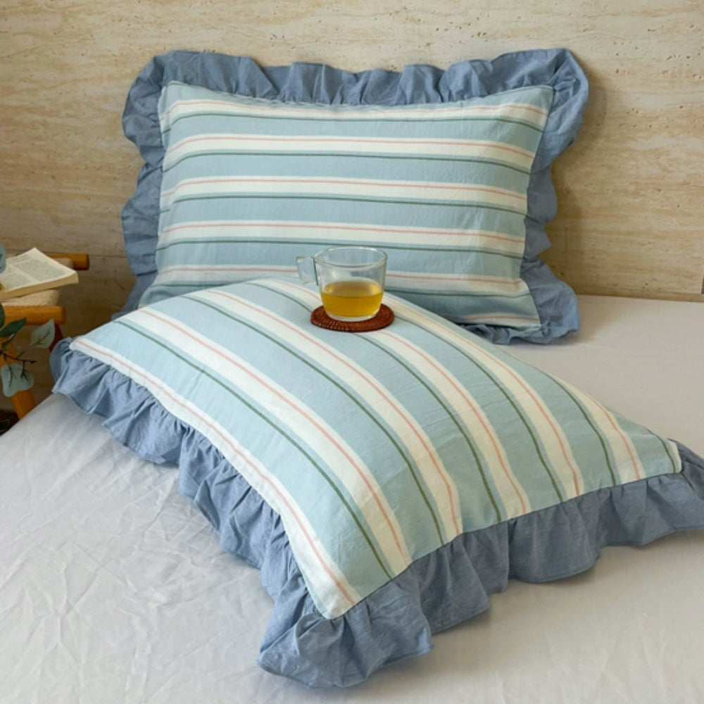 Mikrofiberpudebetræk i queen-size — flæsekant, lynlås, vintage-striber