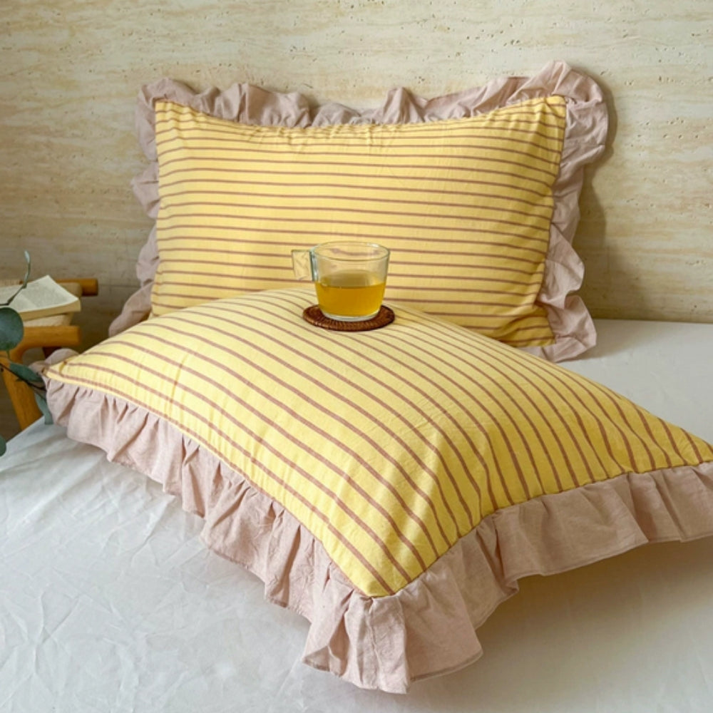 Mikrofiberpudebetræk i queen-size — flæsekant, lynlås, vintage-striber