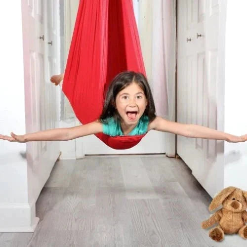 Senzorická houpačka ve tvaru kokonu pro děti – uklidňující houpací křeslo pro soustředění, relaxaci a vnímání vlastního těla – pružná látka, interiérová terapeutická houpačka | Thomler