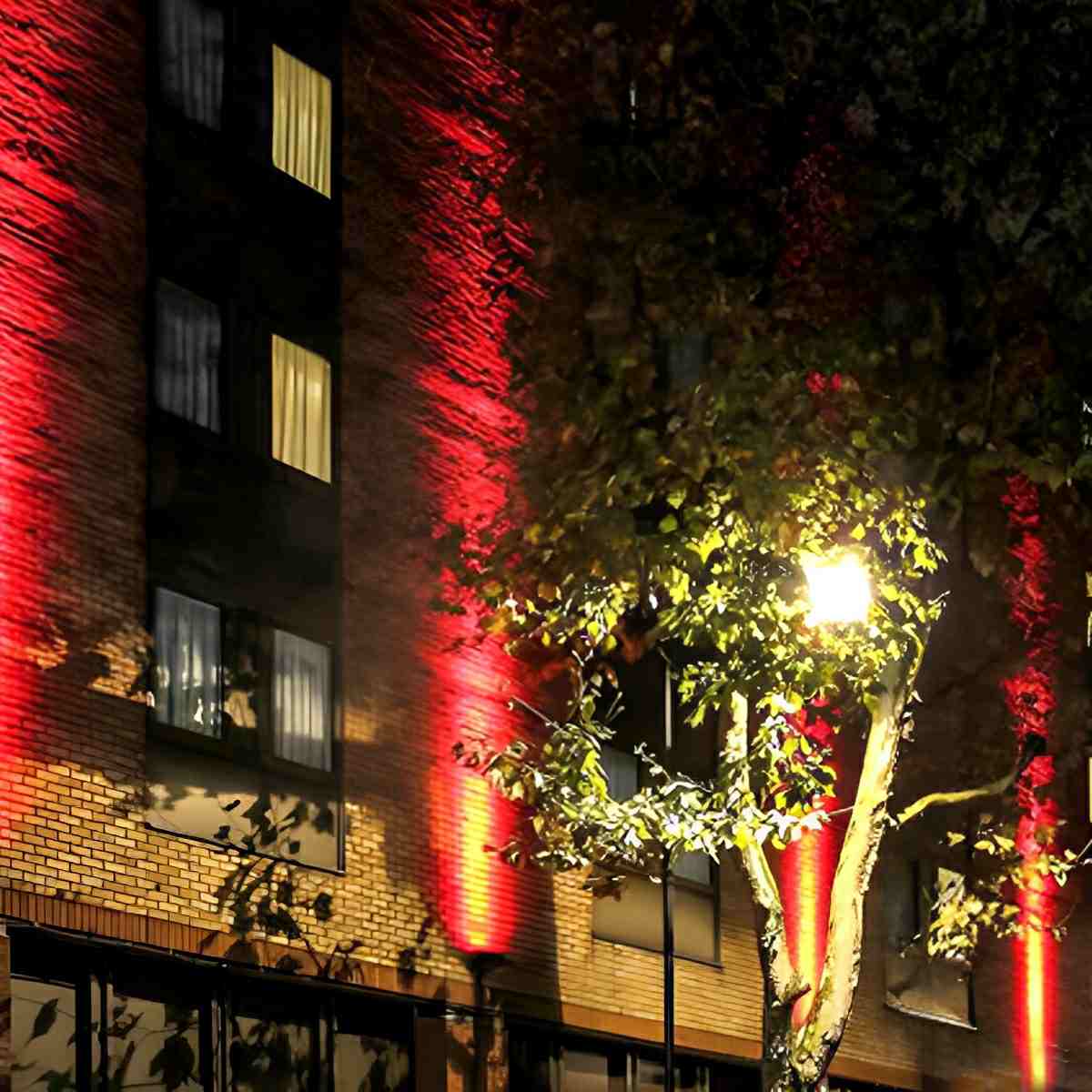 Šedý nastavitelný voděodolný LED reflektor, tlakově litý hliník, 20W-80W