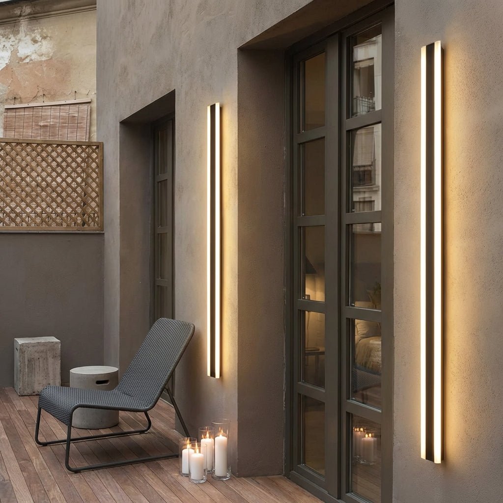 Svart LED-vägglampa i aluminium — vattentät, slimmad arkitektonisk design