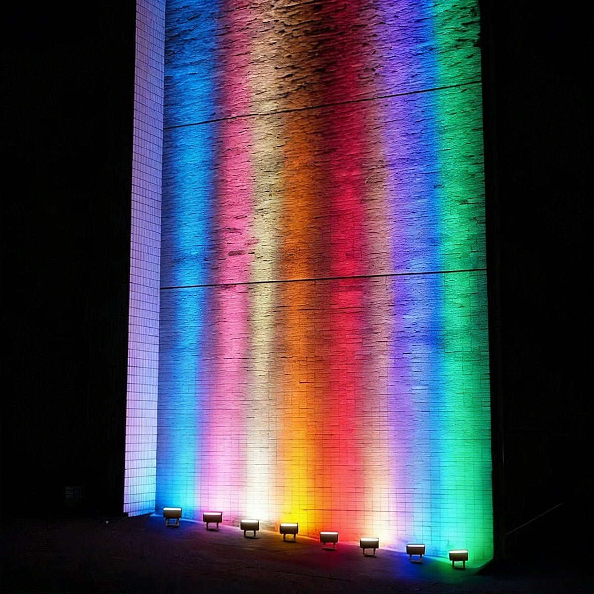 Šedý nastavitelný voděodolný LED reflektor, tlakově litý hliník, 20W-80W