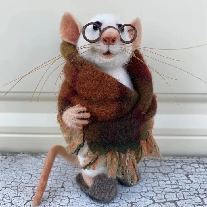 Figurine de souris en laine feutrée faite à la main - décoration pour sapin de Noël